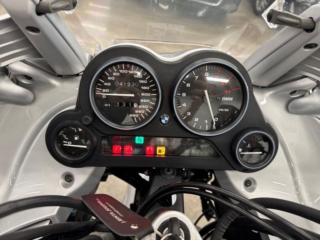 BMW K 2005 Harmaa