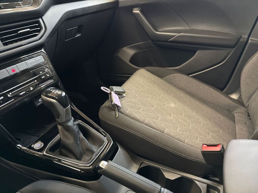 Volkswagen T-Cross 2025 Harmaa