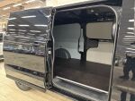 Ford Transit Custom 2025 Musta