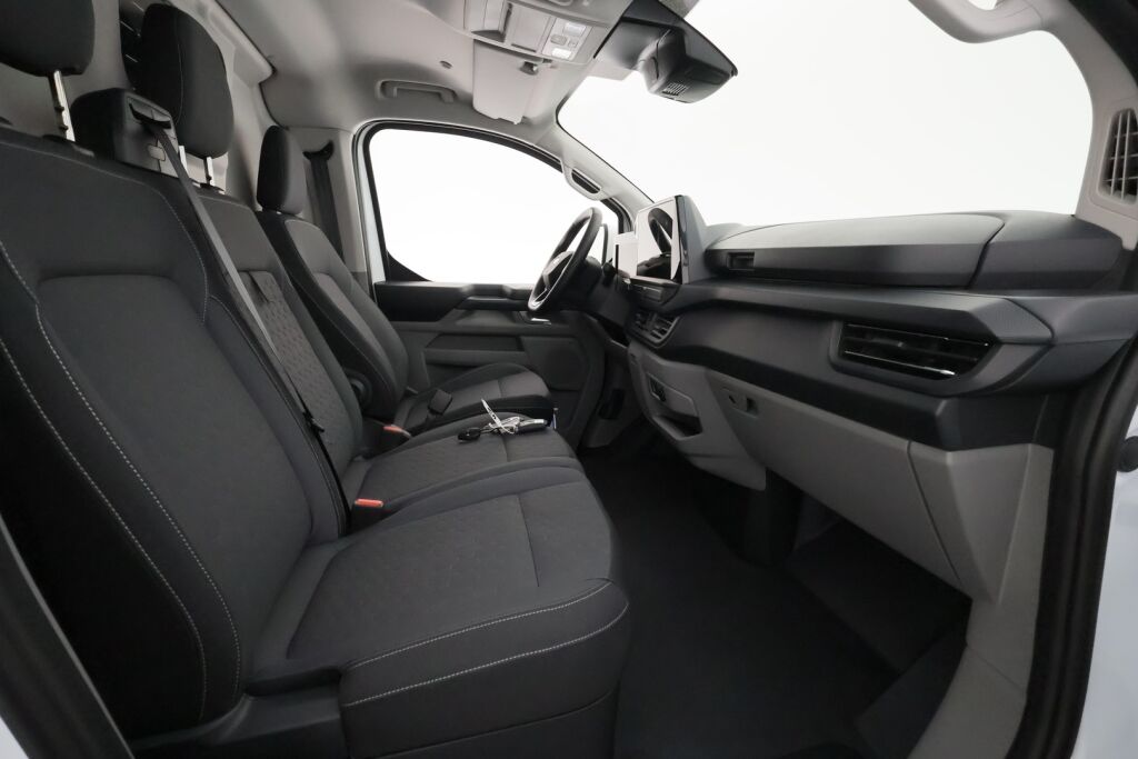 Ford Transit Custom 2025 Valkoinen