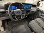 Ford Transit Custom 2025 Punainen