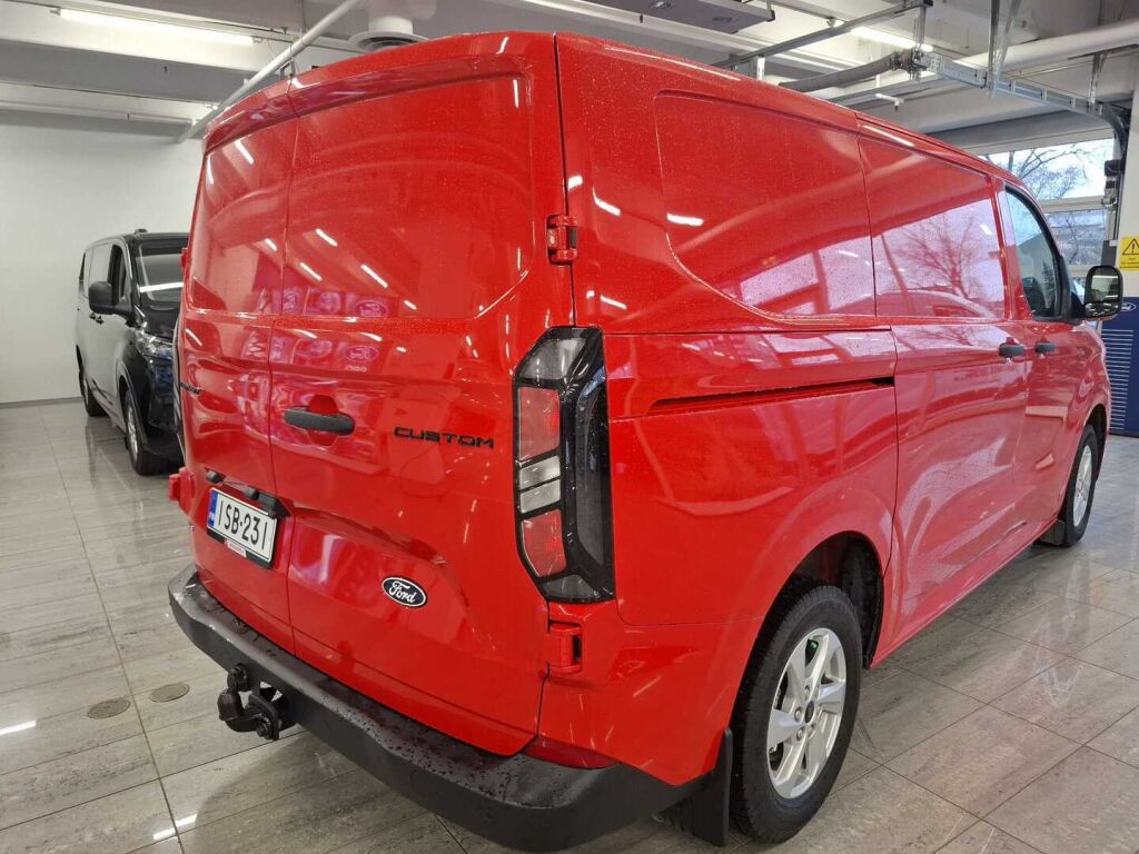 Ford Transit Custom 2025 Punainen