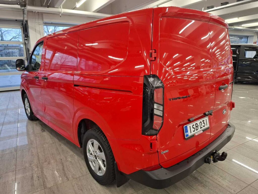 Ford Transit Custom 2025 Punainen