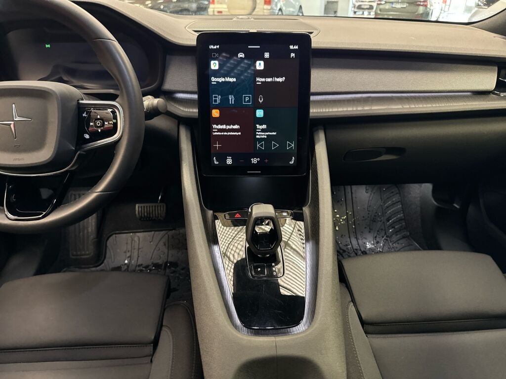 Polestar 2 2021 Musta