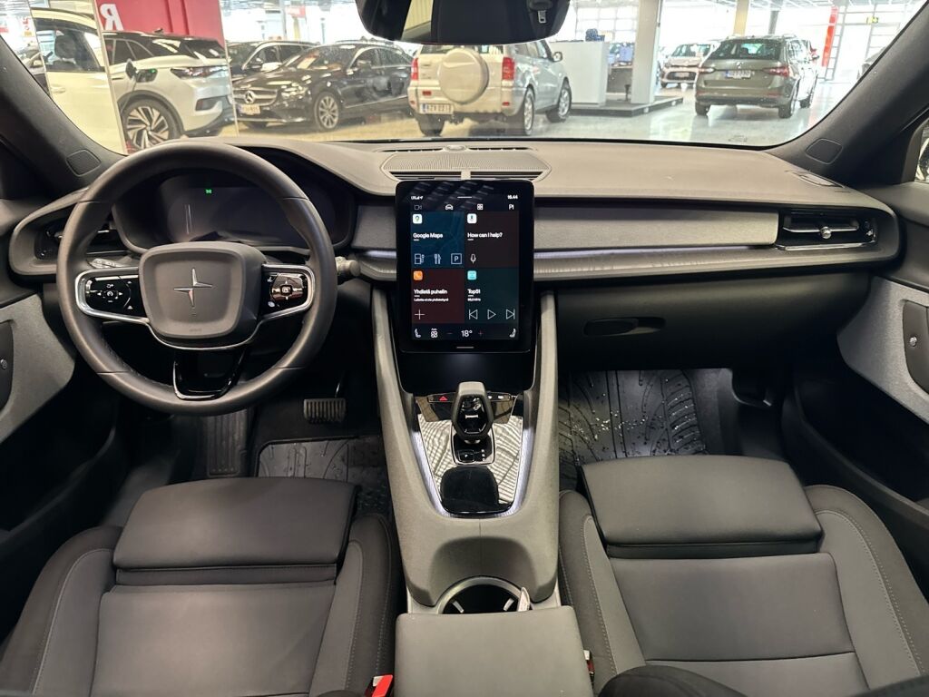 Polestar 2 2021 Musta