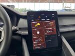 Polestar 2 2021 Musta