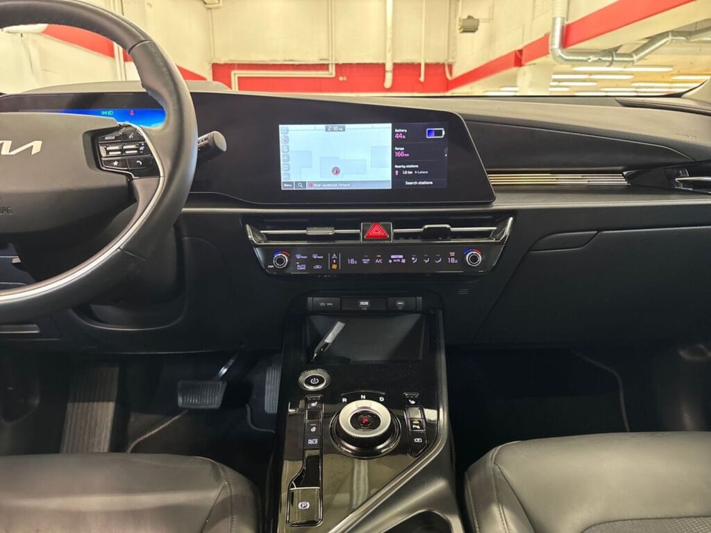 Kia Niro 2022 Sininen