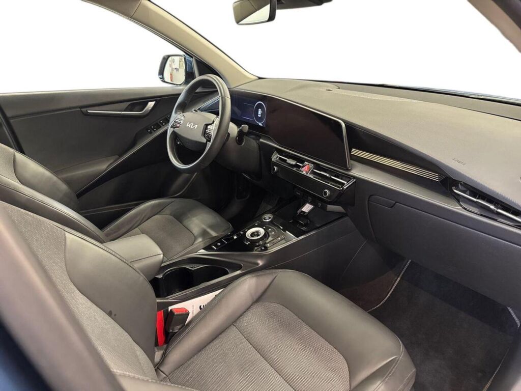 Kia Niro 2022 Sininen
