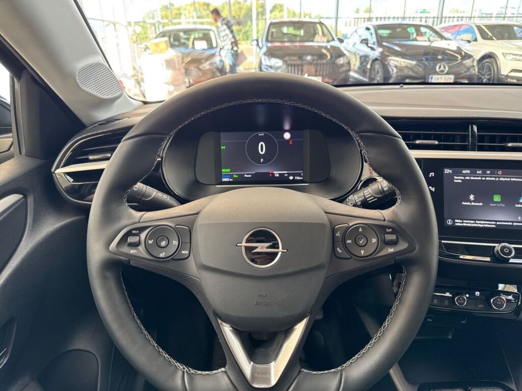 Opel Corsa-e 2024 Musta