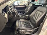 Volkswagen Passat 2018 Valkoinen