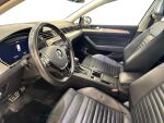 Volkswagen Passat 2018 Valkoinen