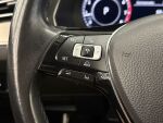 Volkswagen Passat 2018 Valkoinen