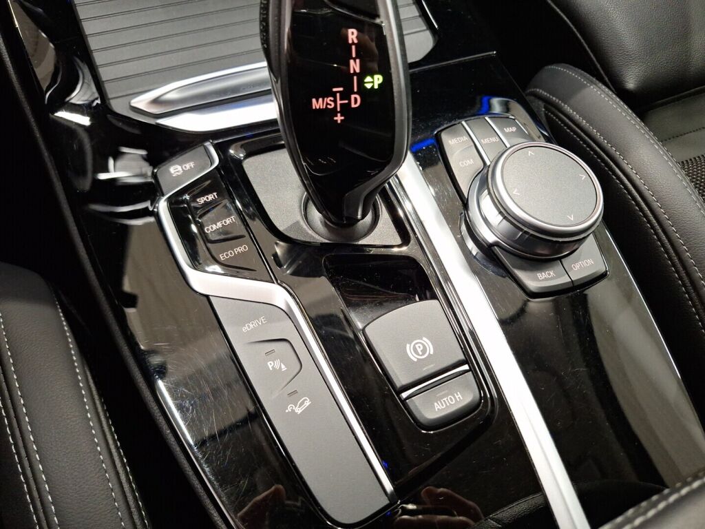 BMW X3 2021 Sininen