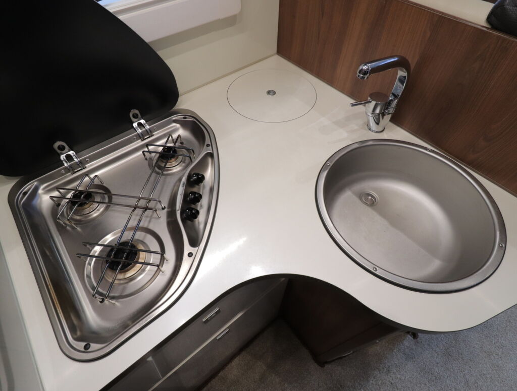 Mc louis SOVEREIGN 73 2016 Valkoinen