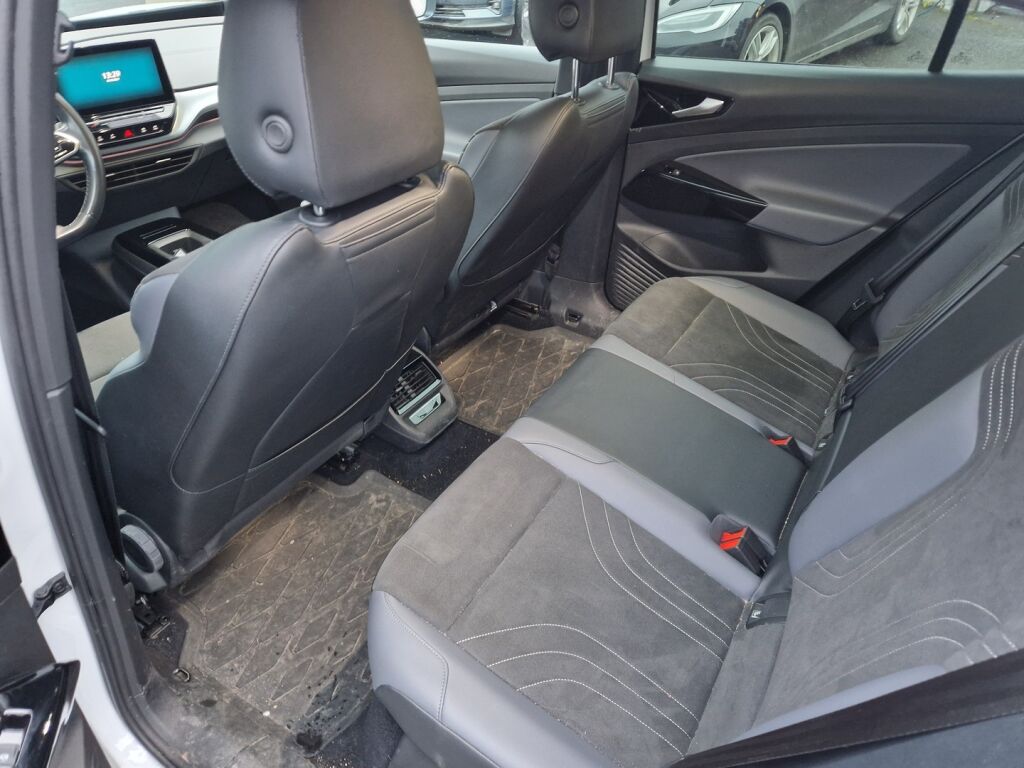 Volkswagen ID.4 2022 Valkoinen