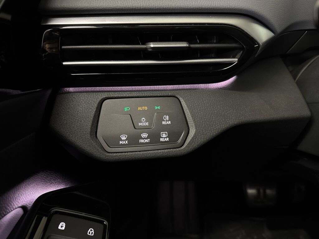 Volkswagen ID.4 2022 Valkoinen