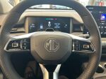 Mg MG5 2025 Musta