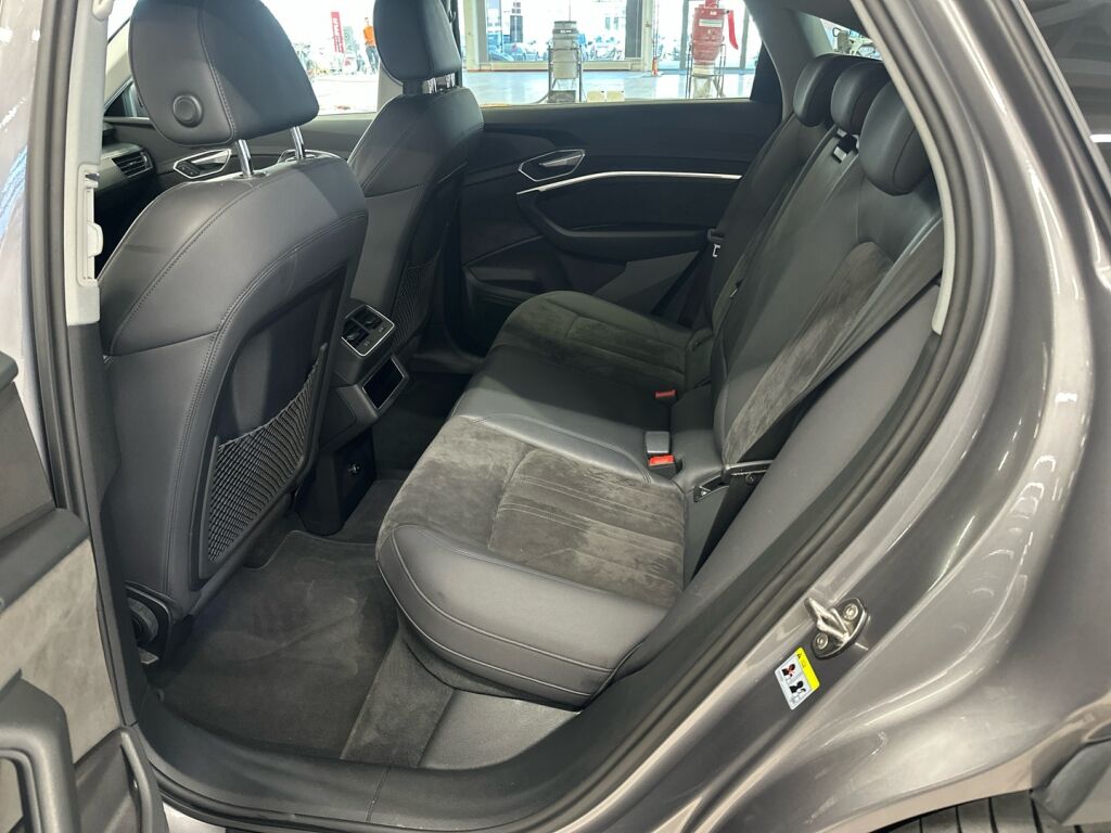 Audi e-tron 2020 Harmaa