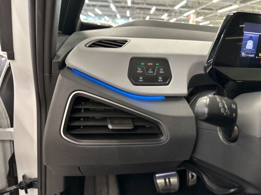 Volkswagen ID.3 2021 Valkoinen