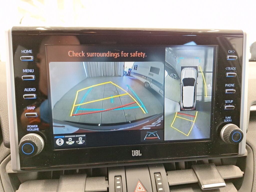 Toyota RAV4 Plug-in 2021 