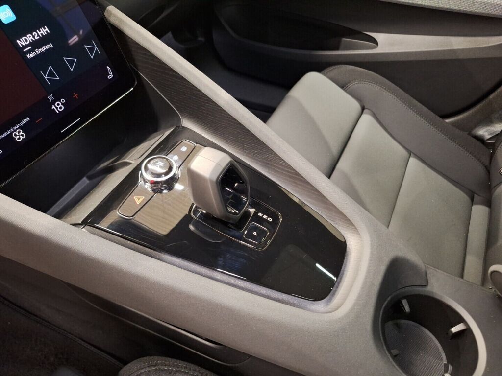 Polestar 2 2024 