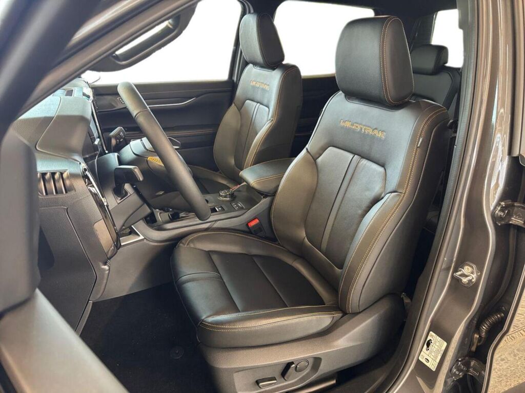 Ford Ranger 2025 Carbonized Gray