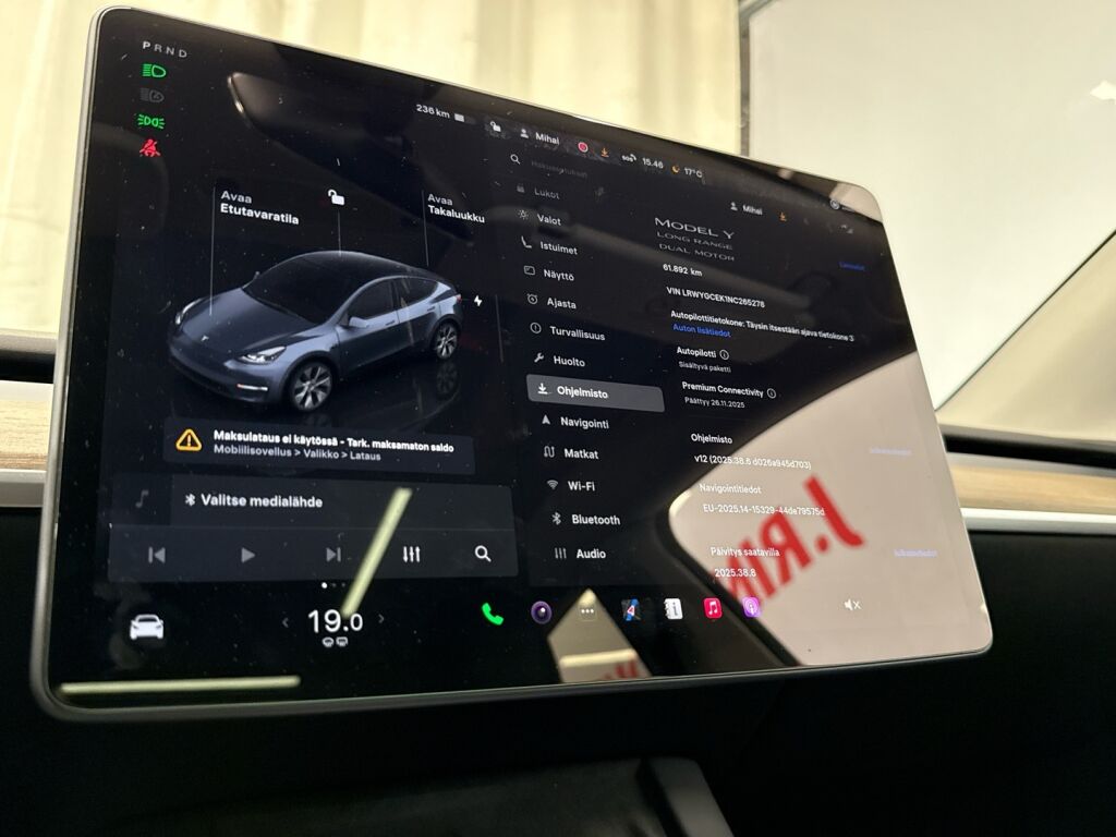 Tesla Model Y 2022 Harmaa