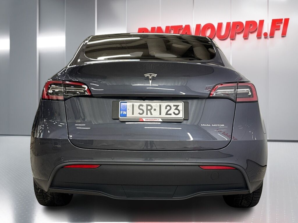 Tesla Model Y 2022 Harmaa