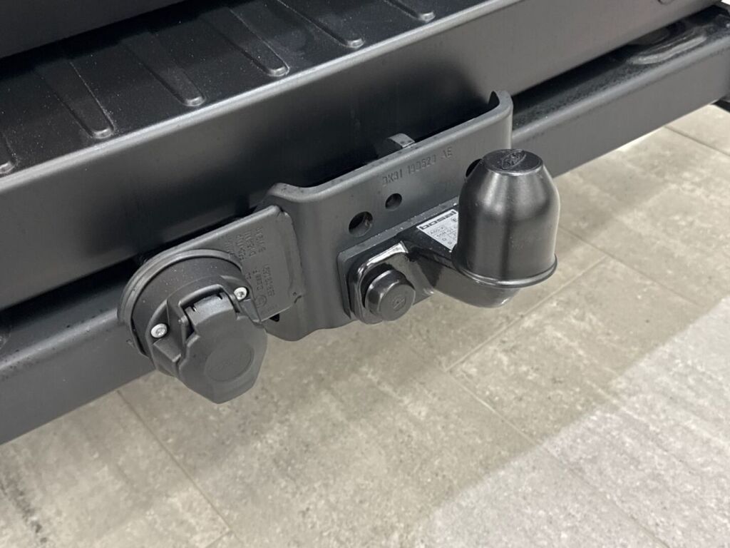 Ford Transit 2026 Frozen White