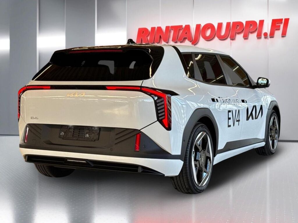 Kia EV4 2026 Valkoinen