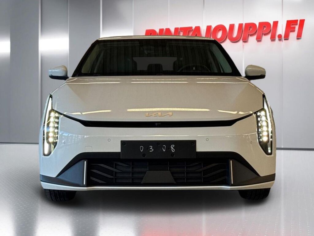 Kia EV4 2026 Valkoinen
