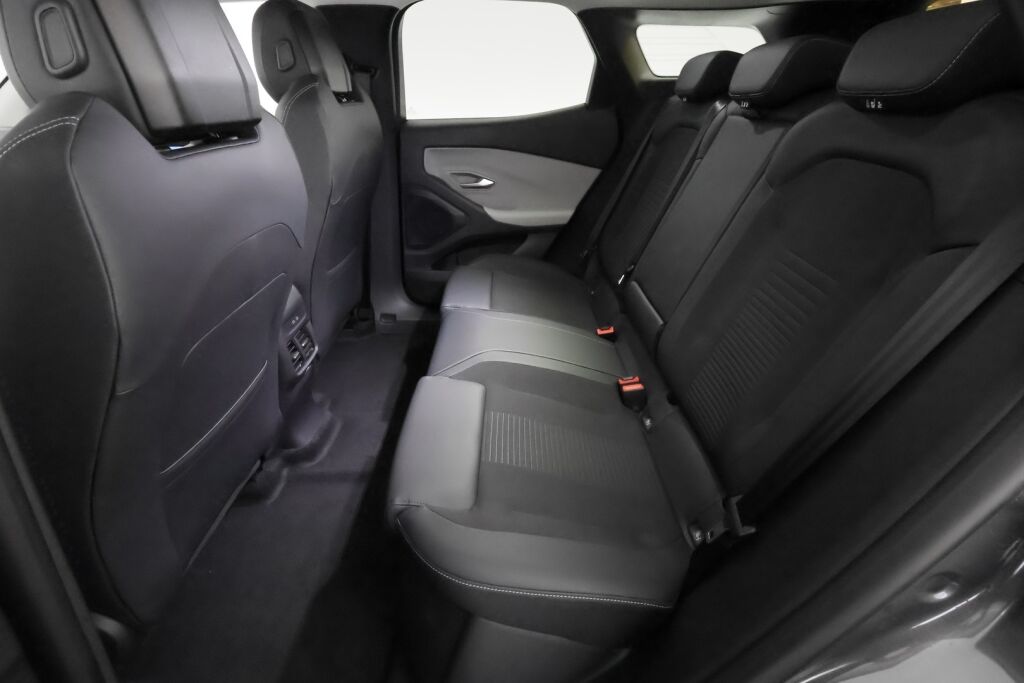 Ford Explorer 2026 Harmaa