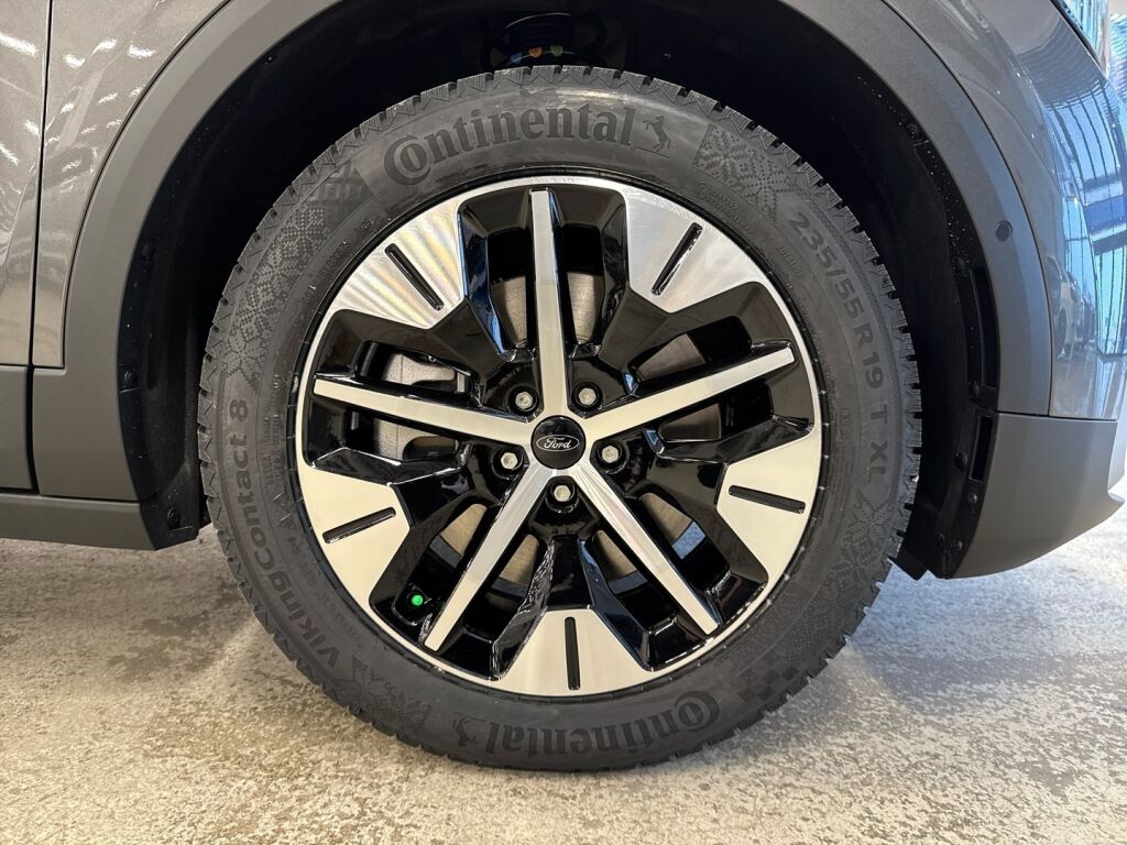 Ford Explorer 2026 Harmaa