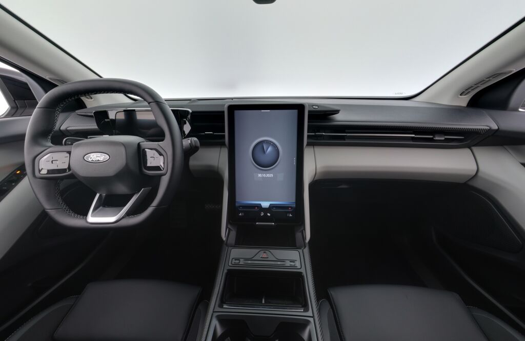 Ford Explorer 2025 Harmaa