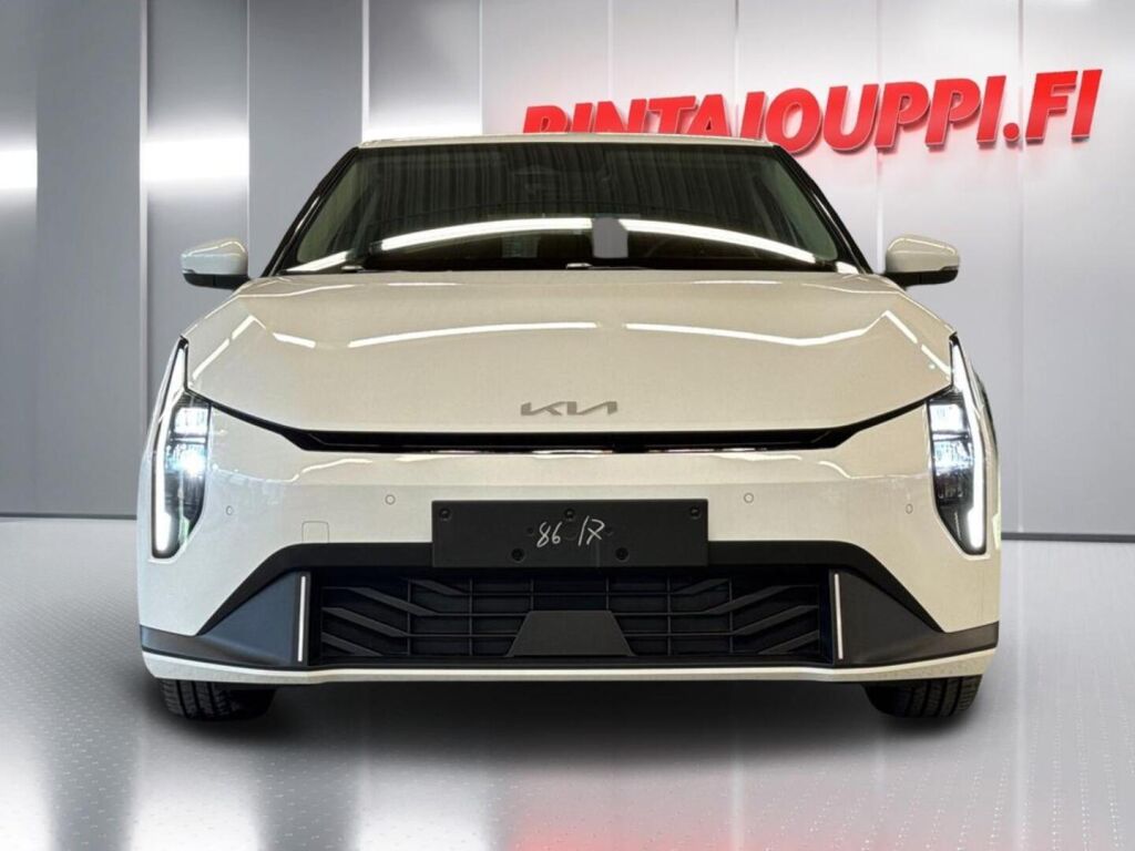 Kia EV4 2026 Valkoinen