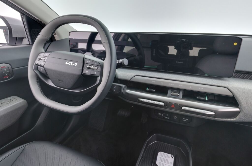 Kia EV4 2026 Harmaa