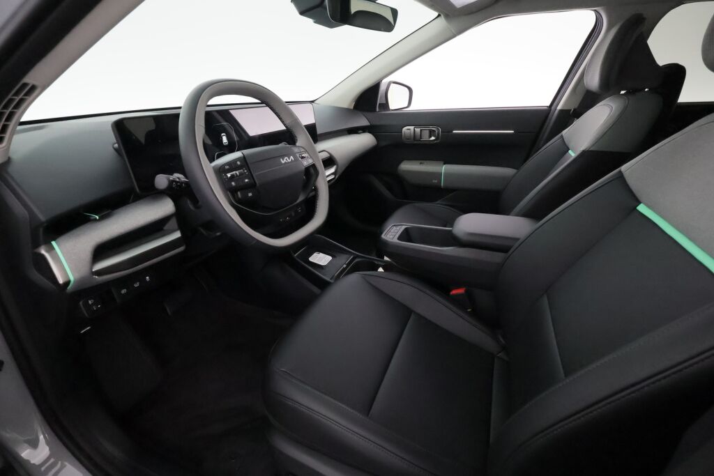 Kia EV4 2025 Harmaa