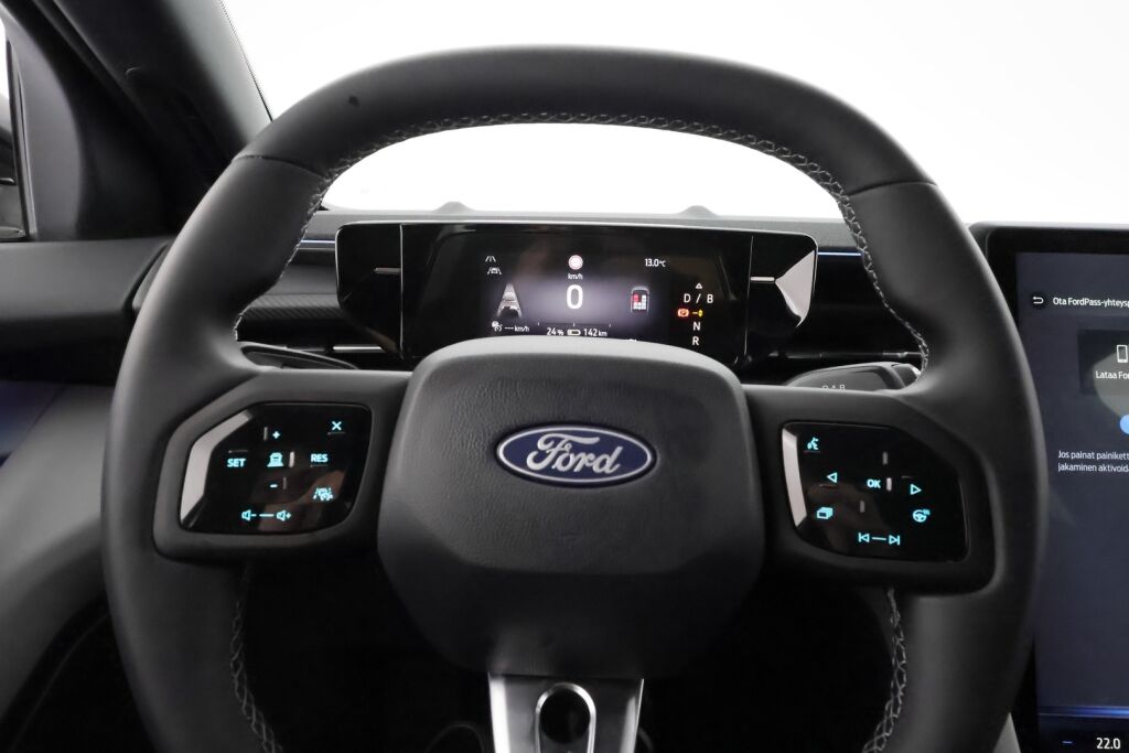 Ford Capri 2025 Musta