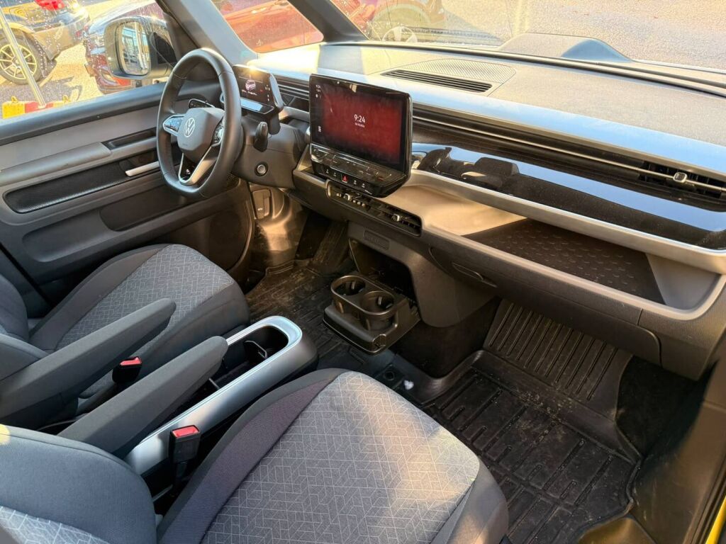 Volkswagen ID. Buzz 2023 Valkoinen