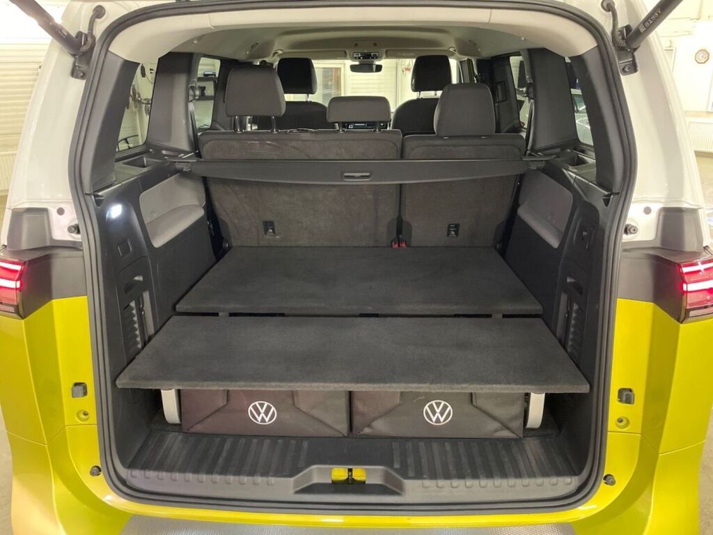 Volkswagen ID. Buzz 2023 Valkoinen