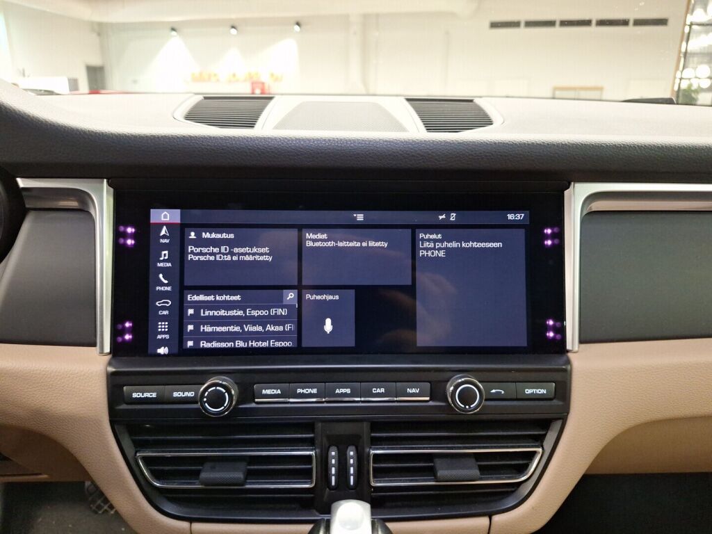 Porsche Macan 2018 Musta