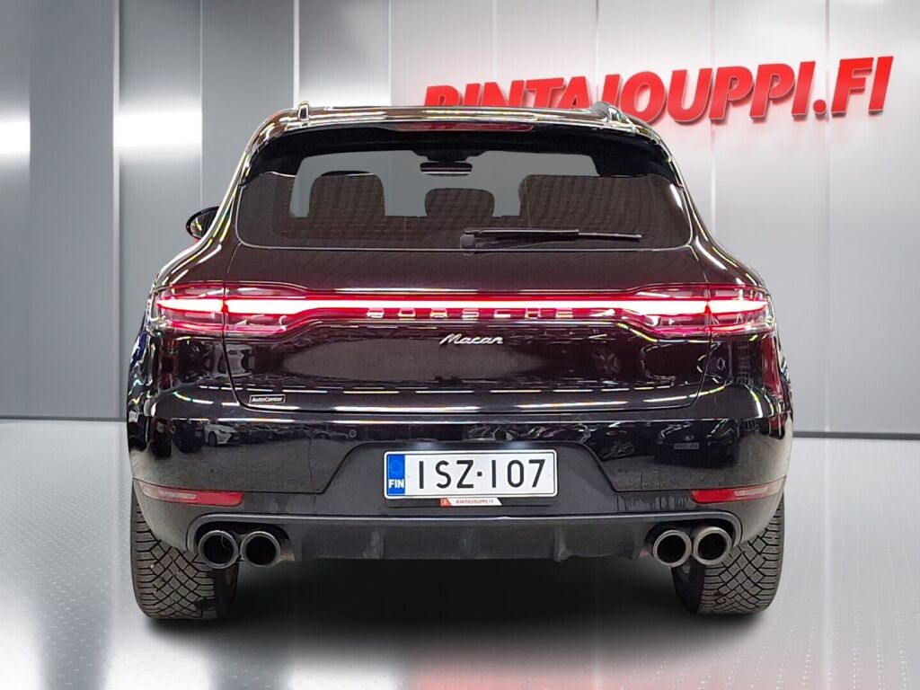 Porsche Macan 2018 Musta