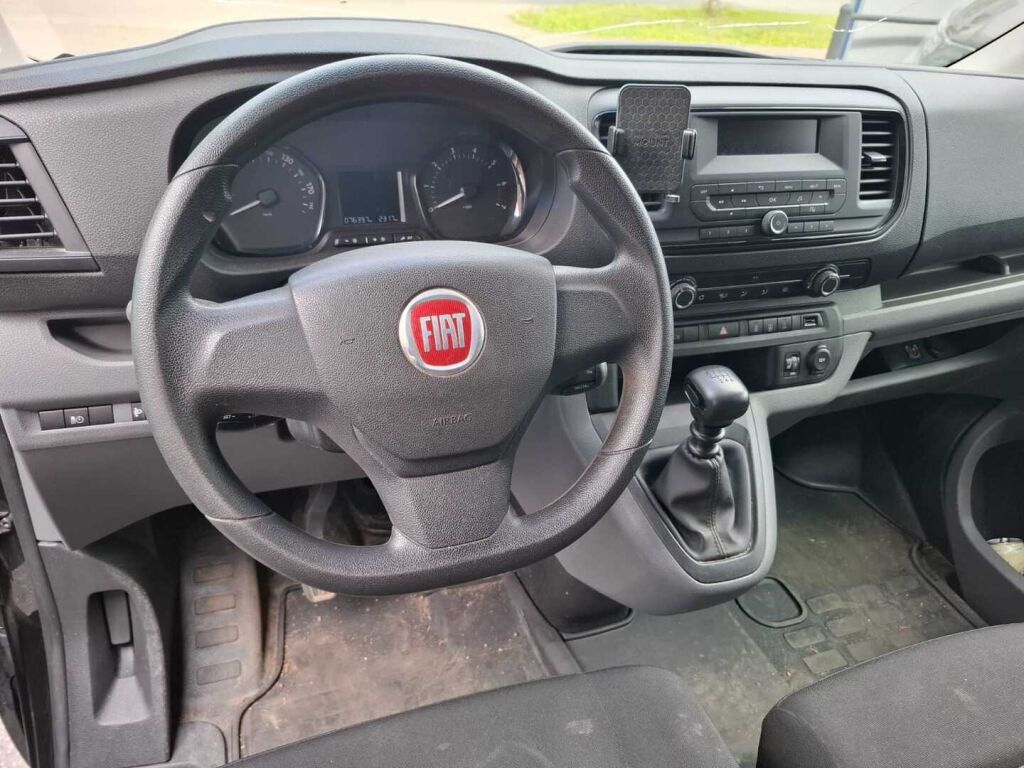 Fiat Scudo 2022 Musta
