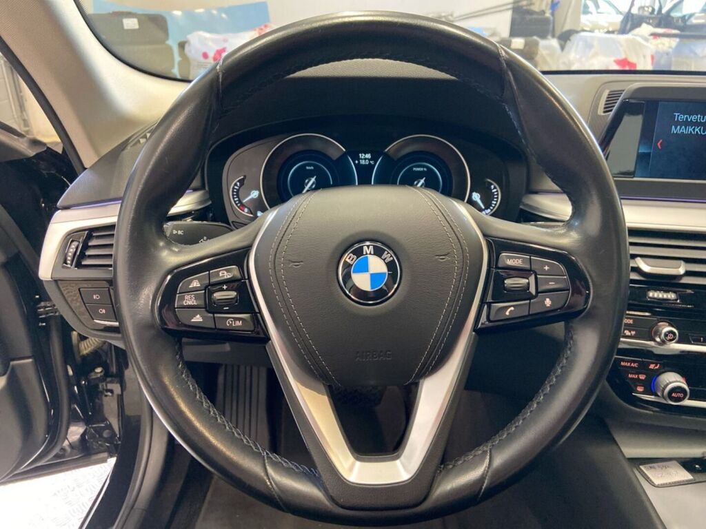 BMW 530 2019 Musta
