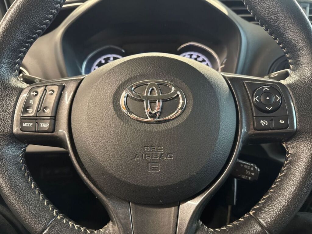 Toyota Yaris 2020 Valkoinen