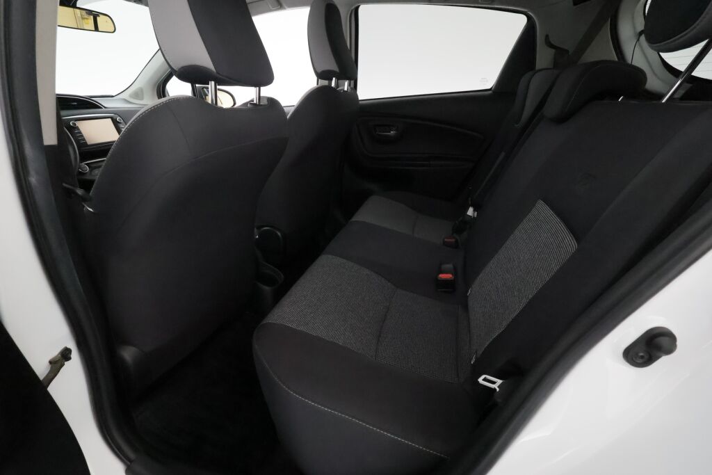 Toyota Yaris 2020 Valkoinen