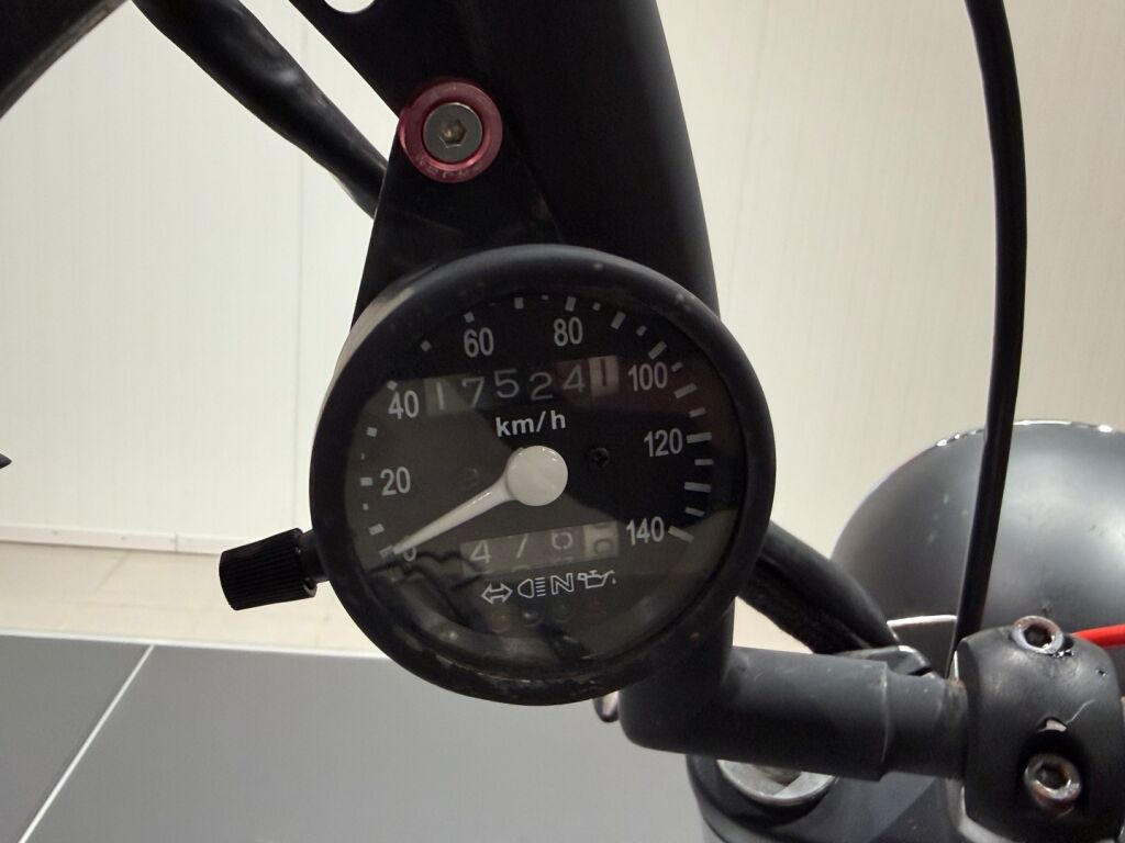 Triumph Speedmaster 2006 Musta