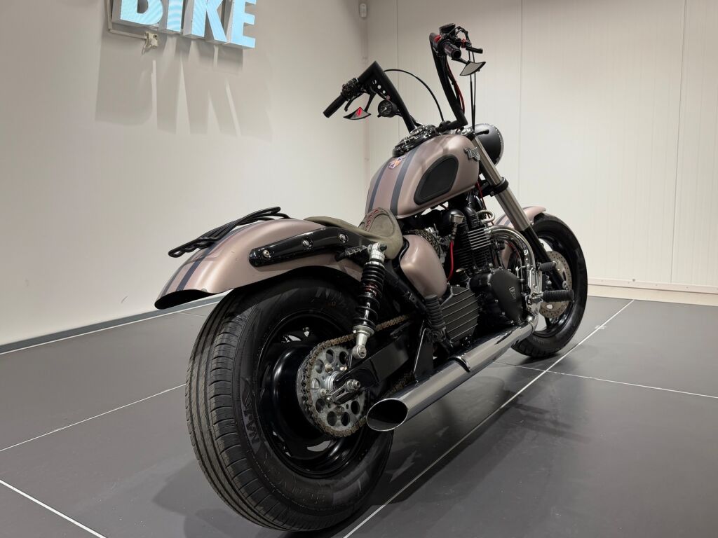 Triumph Speedmaster 2006 Musta