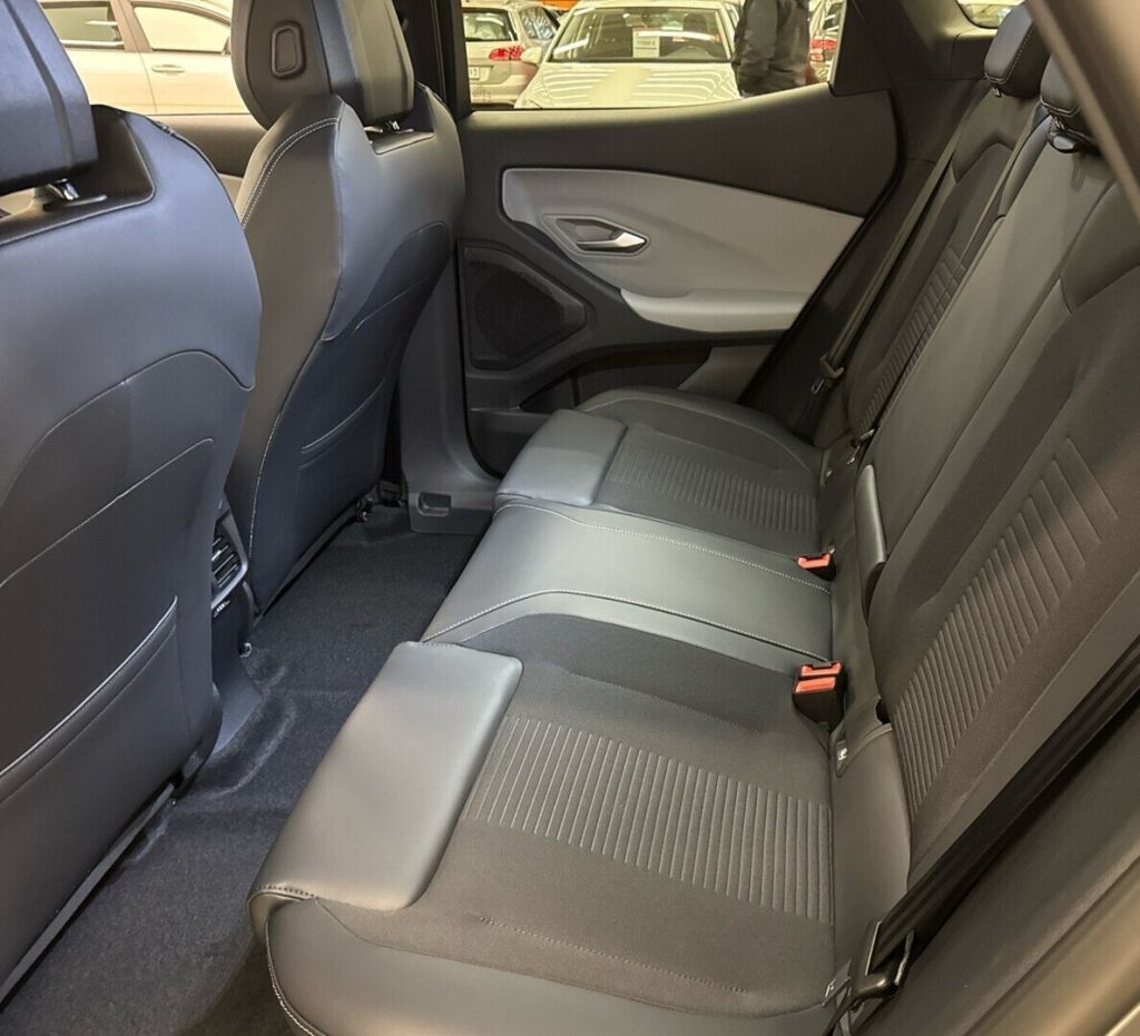 Ford Explorer 2026 Sininen