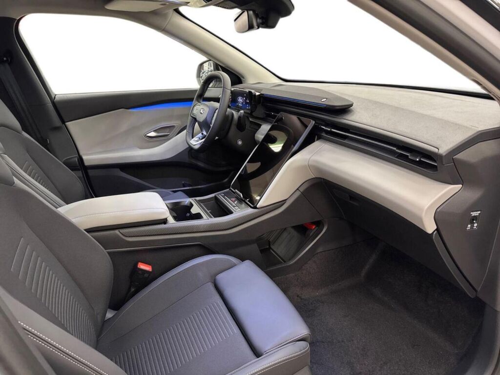 Ford Explorer 2026 Valkoinen